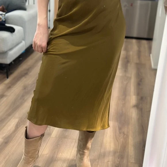 Olive Green Midi Skirt - Picture 1 of 1